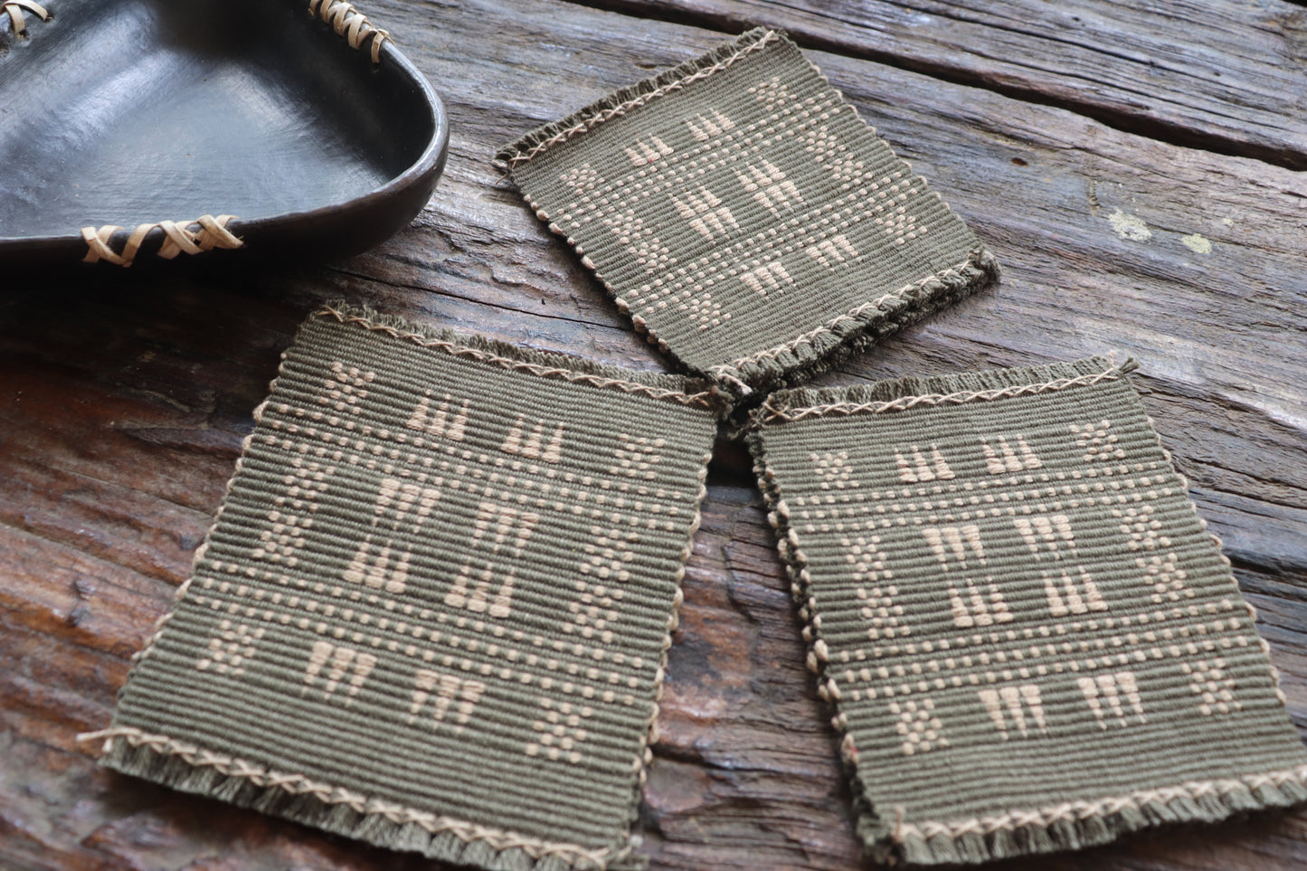 Handwoven Coaster (6 piece in 1 set)