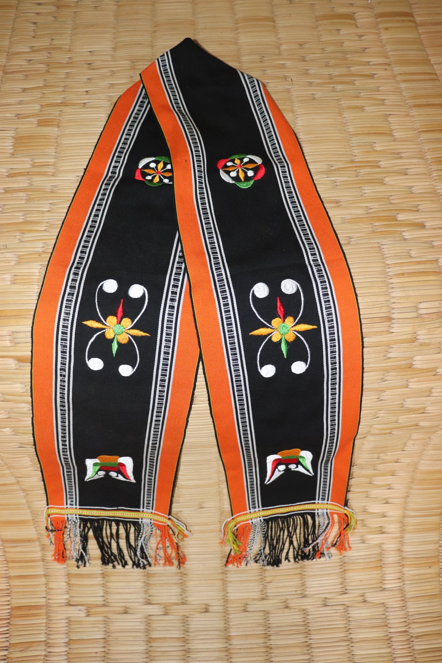 Handwoven Traditional Sash (Men) - Thsuketsura
