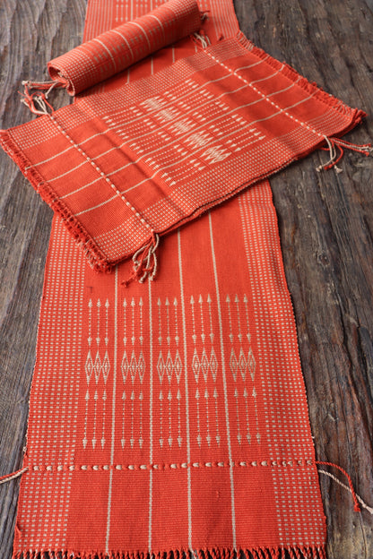 Handwoven Table Runner & Mat set (6 Mat & 1 Runner)